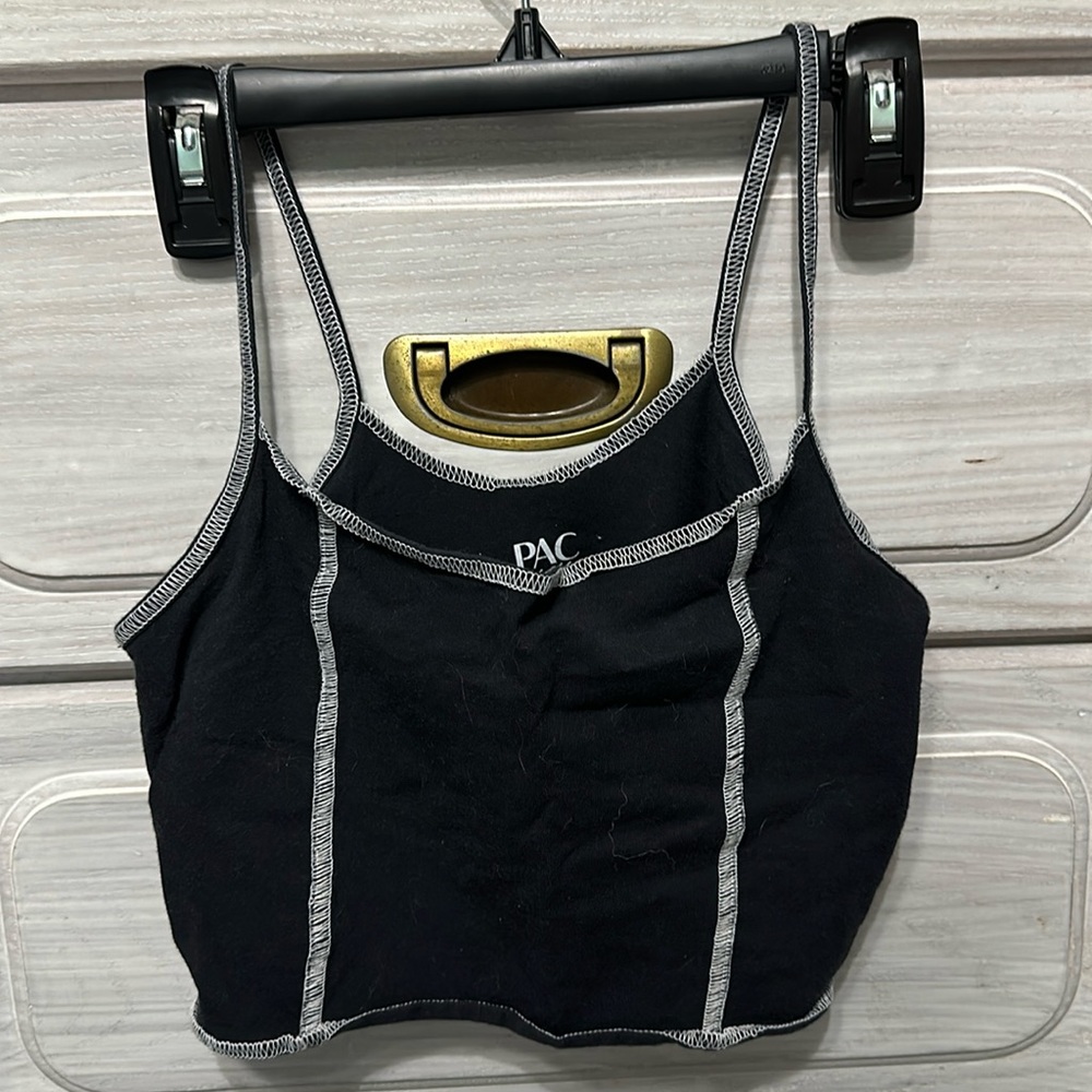 Black Cropped Tank